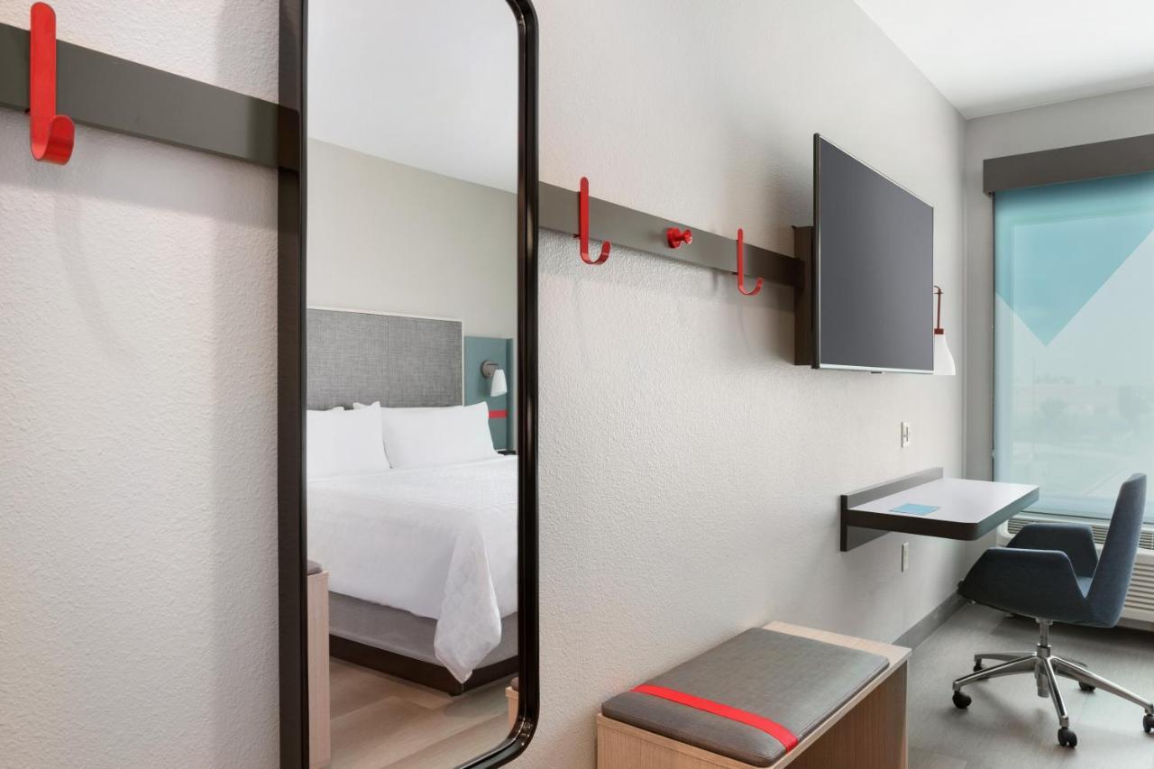Avid Hotel - Toronto - Vaughan Southwest By Ihg Exteriör bild